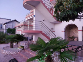  Apartments Sunrise  Пировац